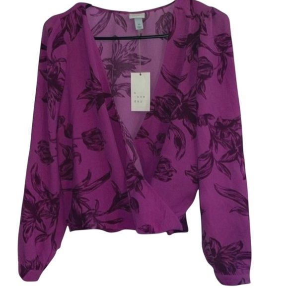 🌹NWT/A NEW DAY BEAUTIFUL BLOUSE - Picture 1 of 5